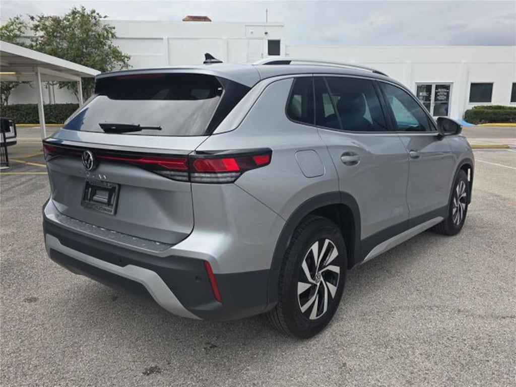 New 2026 Volkswagen Tiguan 2.0T S SUV