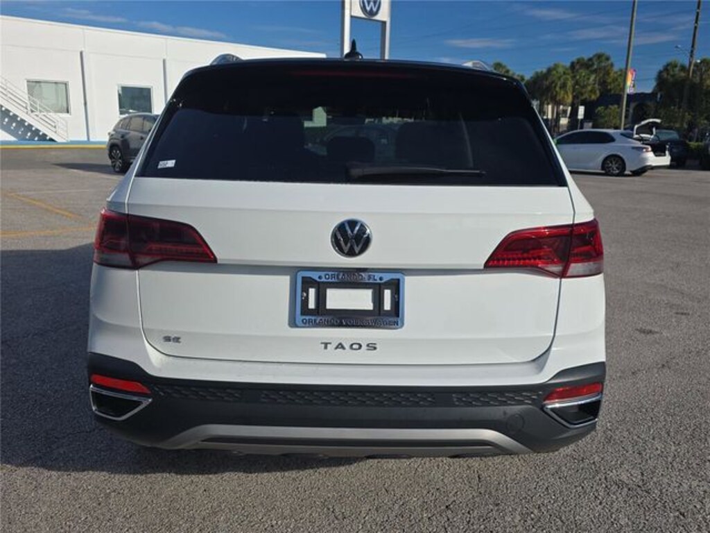 Used 2024 Volkswagen Taos 1.5T SE SUV