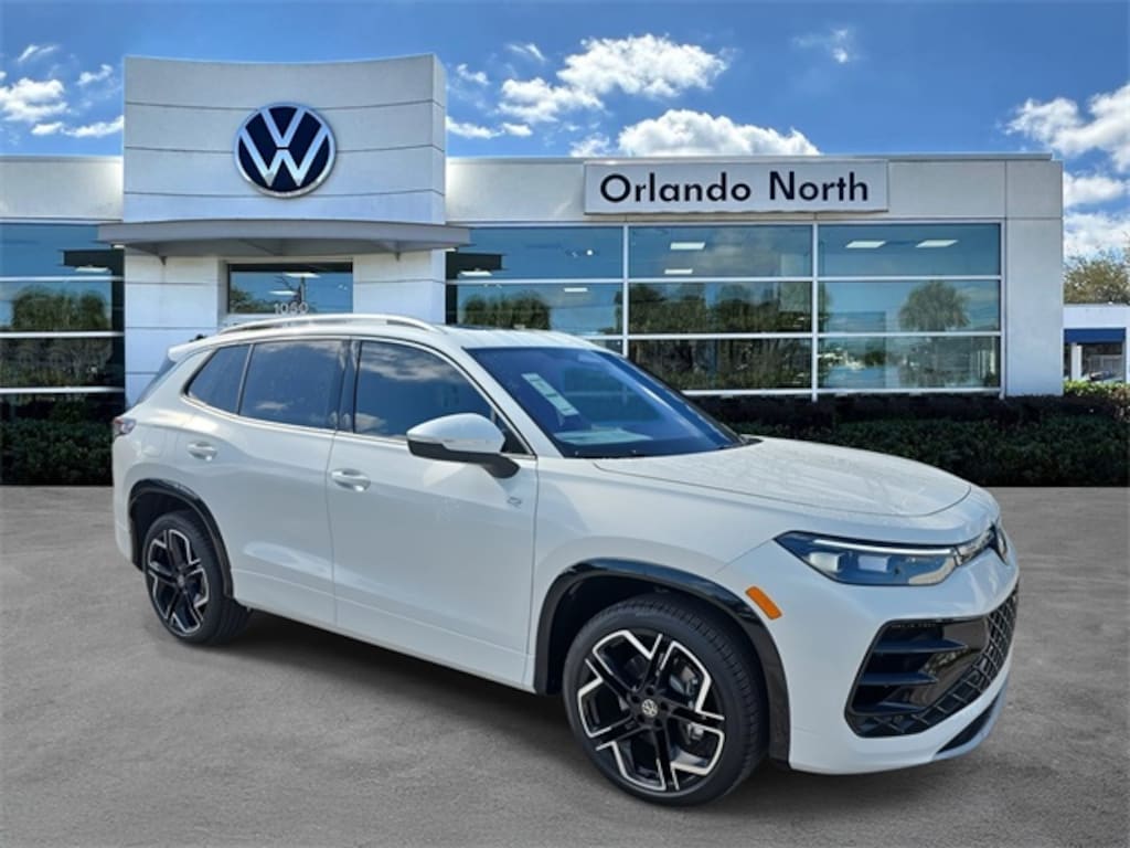 New 2026 Volkswagen Tiguan 2.0T SEL R-Line SUV