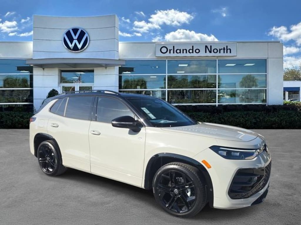 New 2026 Volkswagen Tiguan 2.0T SE R-Line Black SUV