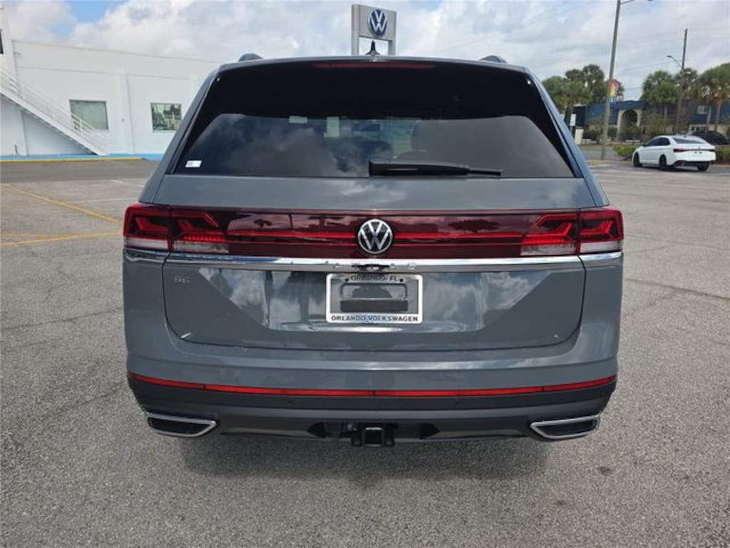 New 2026 Volkswagen Atlas 2.0T SE w/Technology SUV