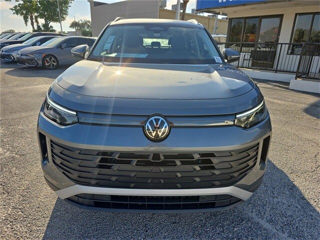 2026 Volkswagen Tiguan S photo 2