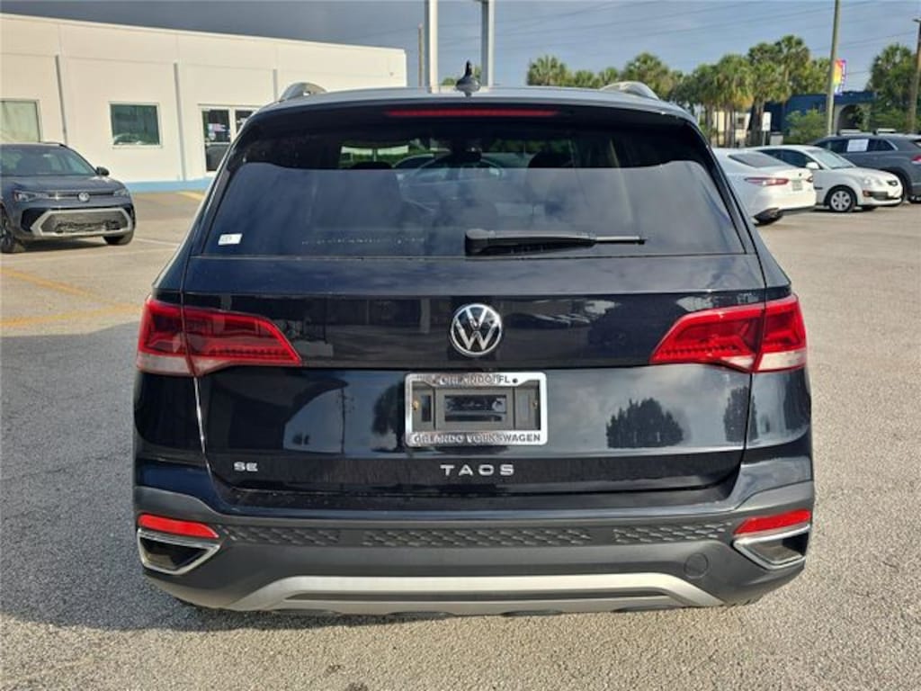 Used 2023 Volkswagen Taos 1.5T SE SUV