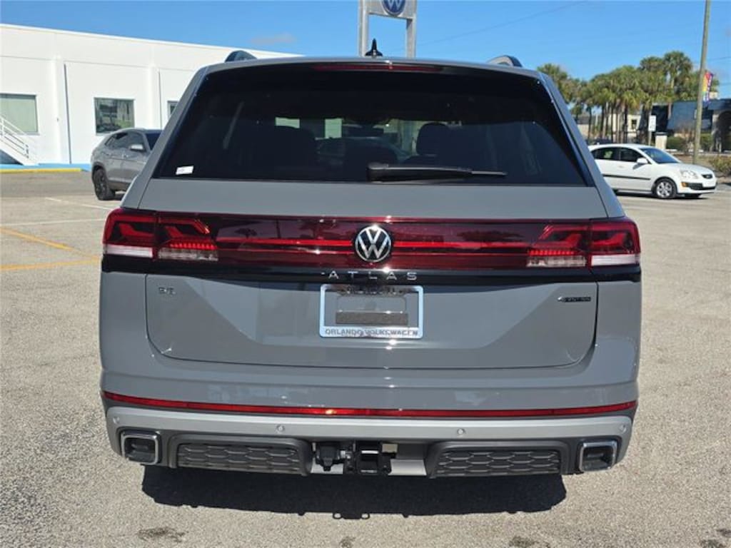 New 2026 Volkswagen Atlas 2.0T Peak Edition SUV