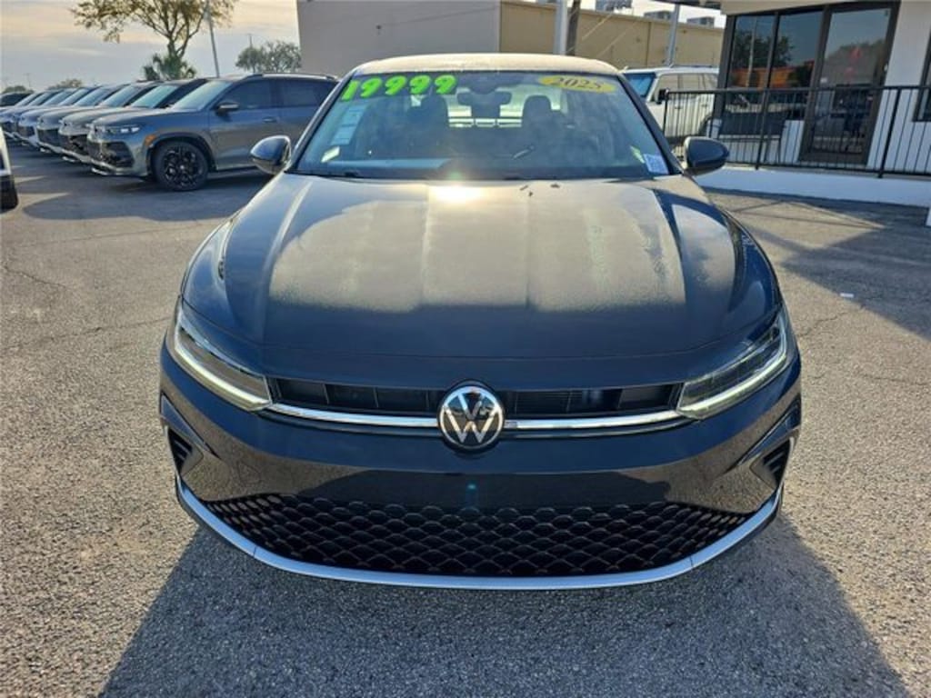 Used 2025 Volkswagen Jetta 1.5T S Sedan