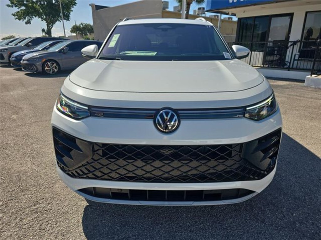 New 2026 Volkswagen Tiguan 2.0T SEL R-Line Turbo SUV
