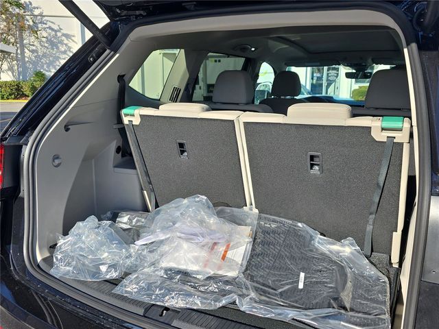 2026 Volkswagen Atlas SE w/Tech - Photo 9