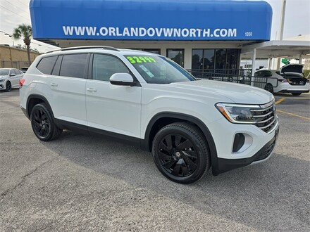 2025 Volkswagen Atlas 2.0T SE w/Technology SUV