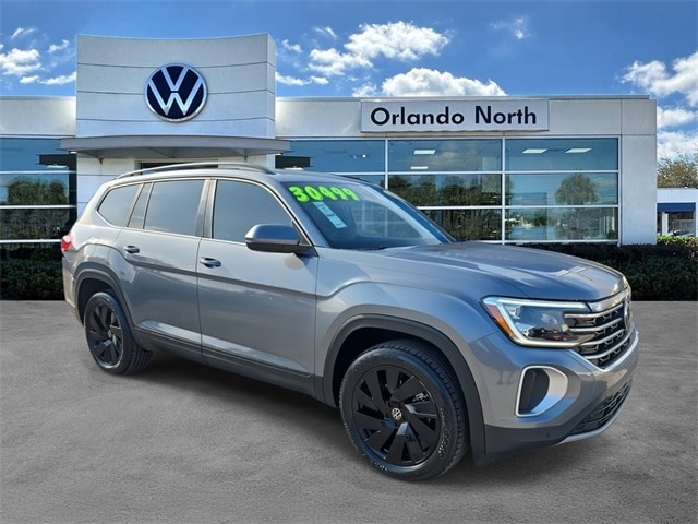 2024 Volkswagen Atlas SE w/Tech's photo