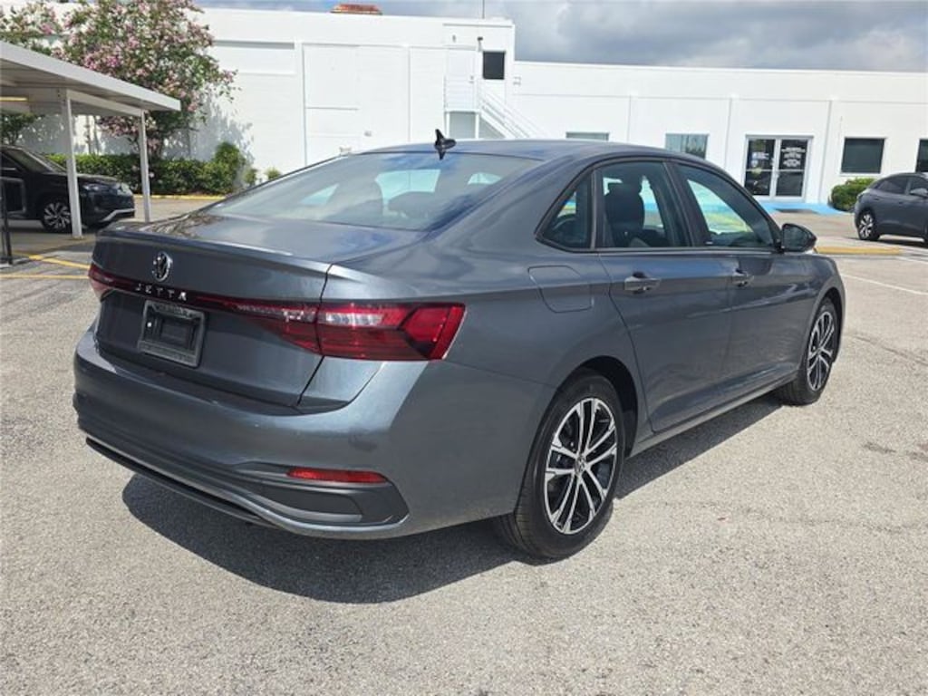 New 2026 Volkswagen Jetta 1.5T Sport Sedan
