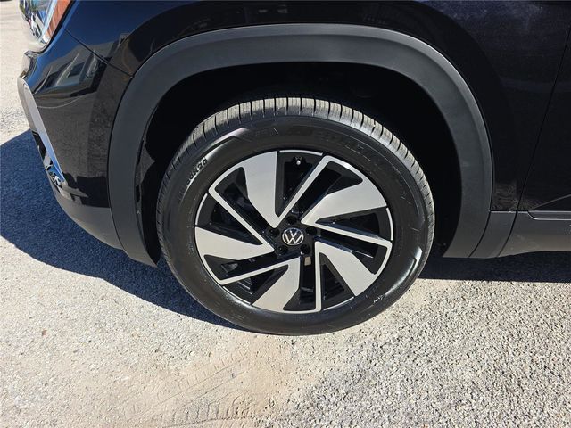 2026 Volkswagen Atlas SE w/Tech - Photo 8