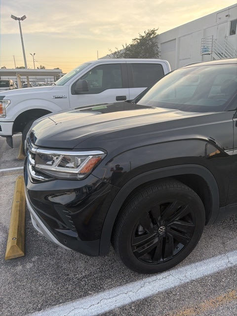 2023 Volkswagen Atlas Cross Sport SE w/Tech's photo