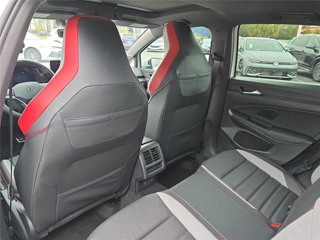 2026 Volkswagen Golf GTI SE - Photo 9