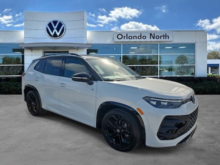 2026 Volkswagen Tiguan 2.0T SE R-Line Black SUV