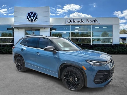 2026 Volkswagen Tiguan SE R-Line Black SUV