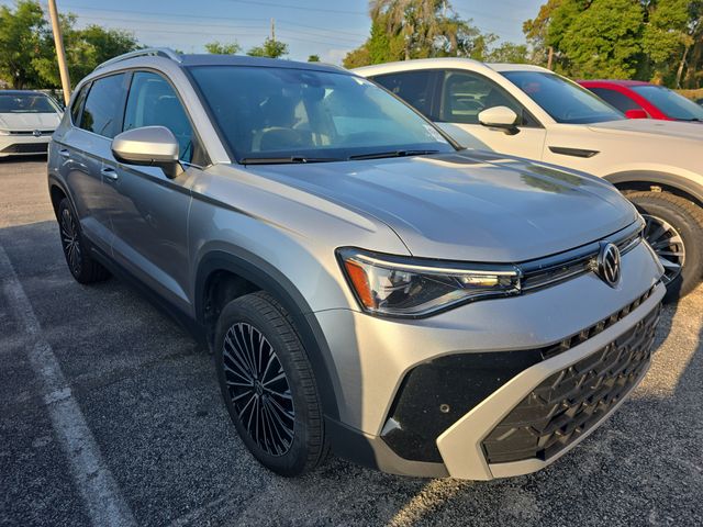 2025 Volkswagen Taos SUV 