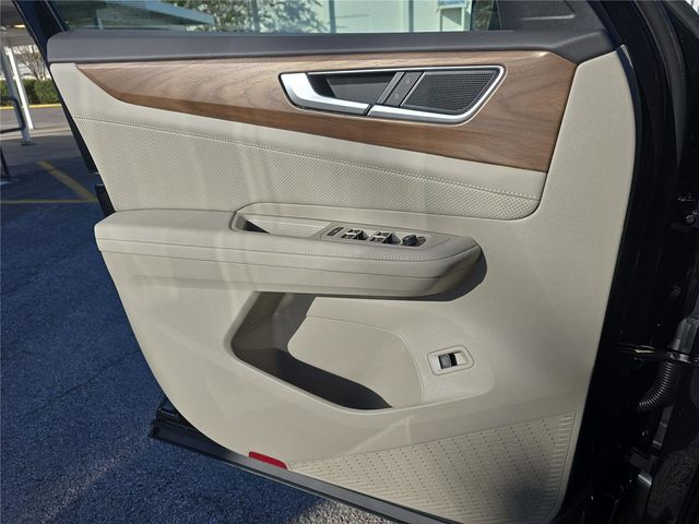 2026 Volkswagen Atlas SE w/Tech - Photo 17