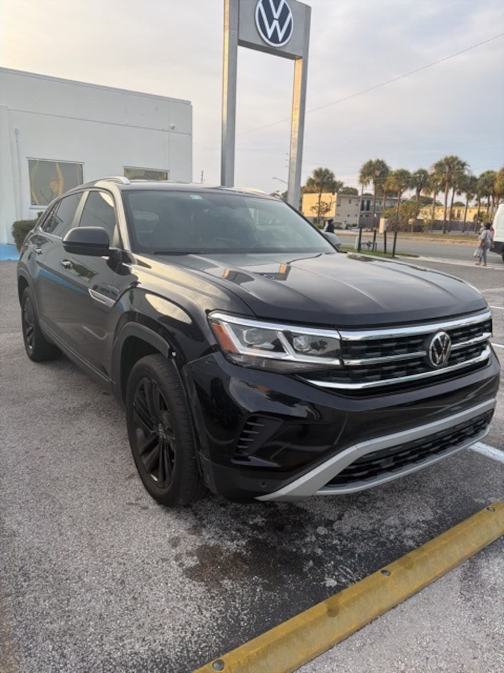 Used 2023 Volkswagen Atlas Cross Sport 3.6L V6 SE w/Technology SUV