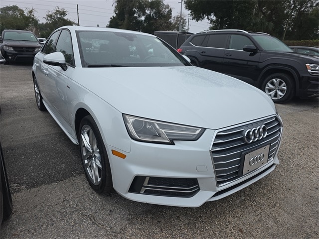 2017 Audi A4 Premium's photo