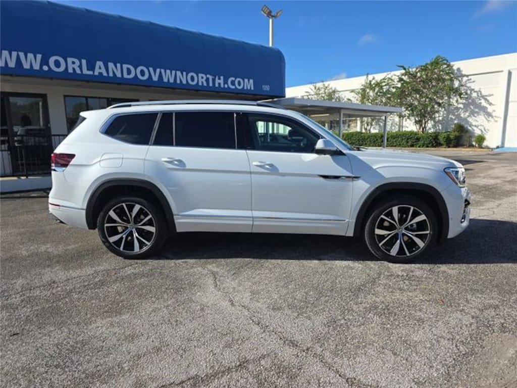 New 2026 Volkswagen Atlas 2.0T SEL Premium R-Line SUV