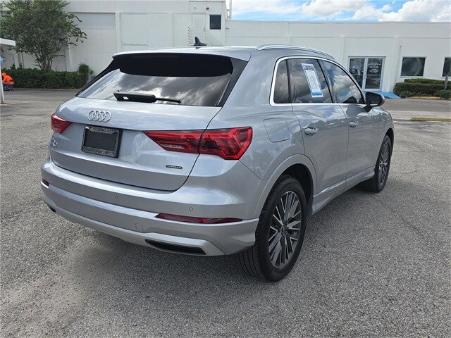 2021 Audi Q3 Premium photo 2
