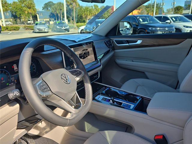 2026 Volkswagen Atlas SE w/Tech - Photo 15