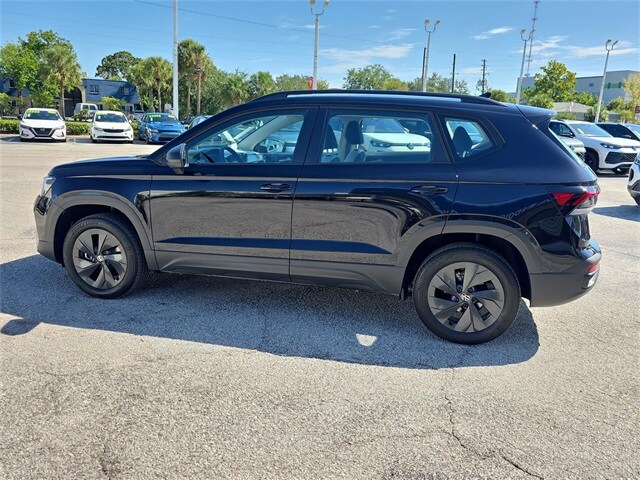 2025 Volkswagen Taos S photo 2