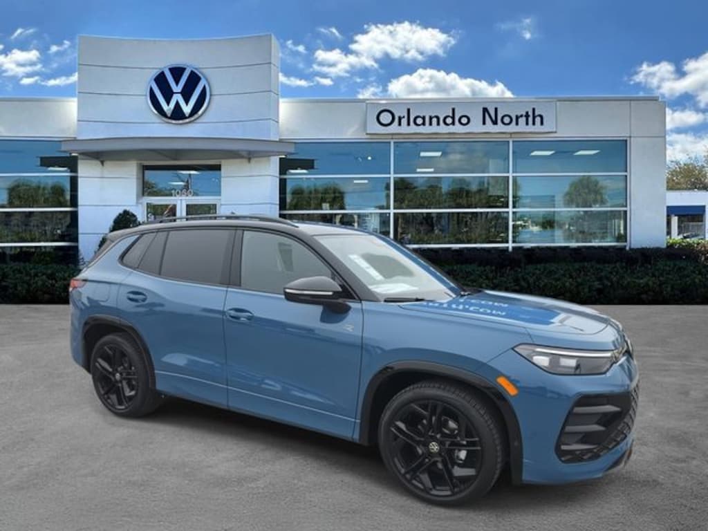 New 2026 Volkswagen Tiguan 2.0T SE R-Line Black SUV