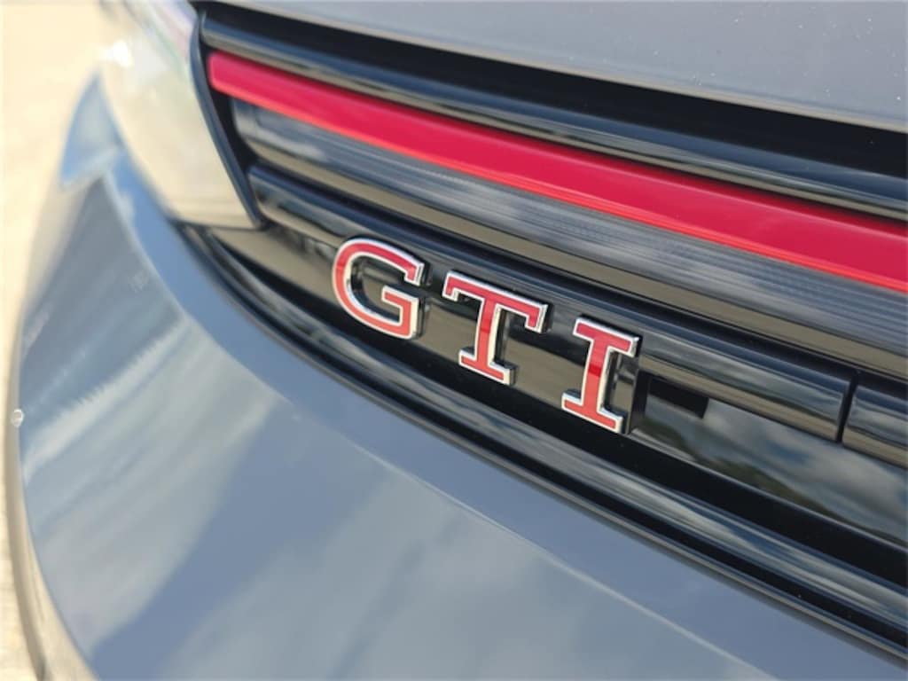 New 2025 Volkswagen Golf GTI 2.0T SE Hatchback