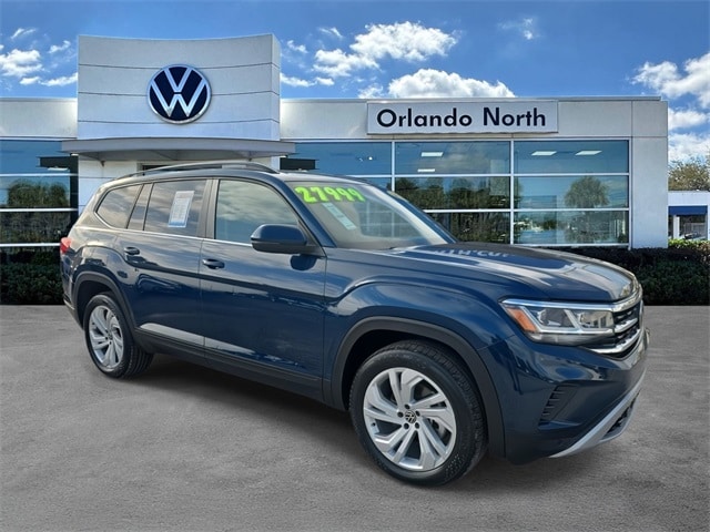2023 Volkswagen Atlas SE w/Tech's photo