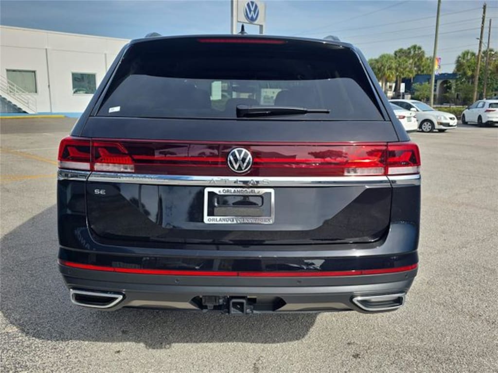 Used 2026 Volkswagen Atlas 2.0T SE w/Technology SUV