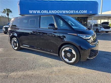 2025 Volkswagen ID. Buzz Pro S Van Passenger Van