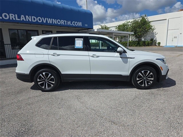 2022 Volkswagen Tiguan S photo 3