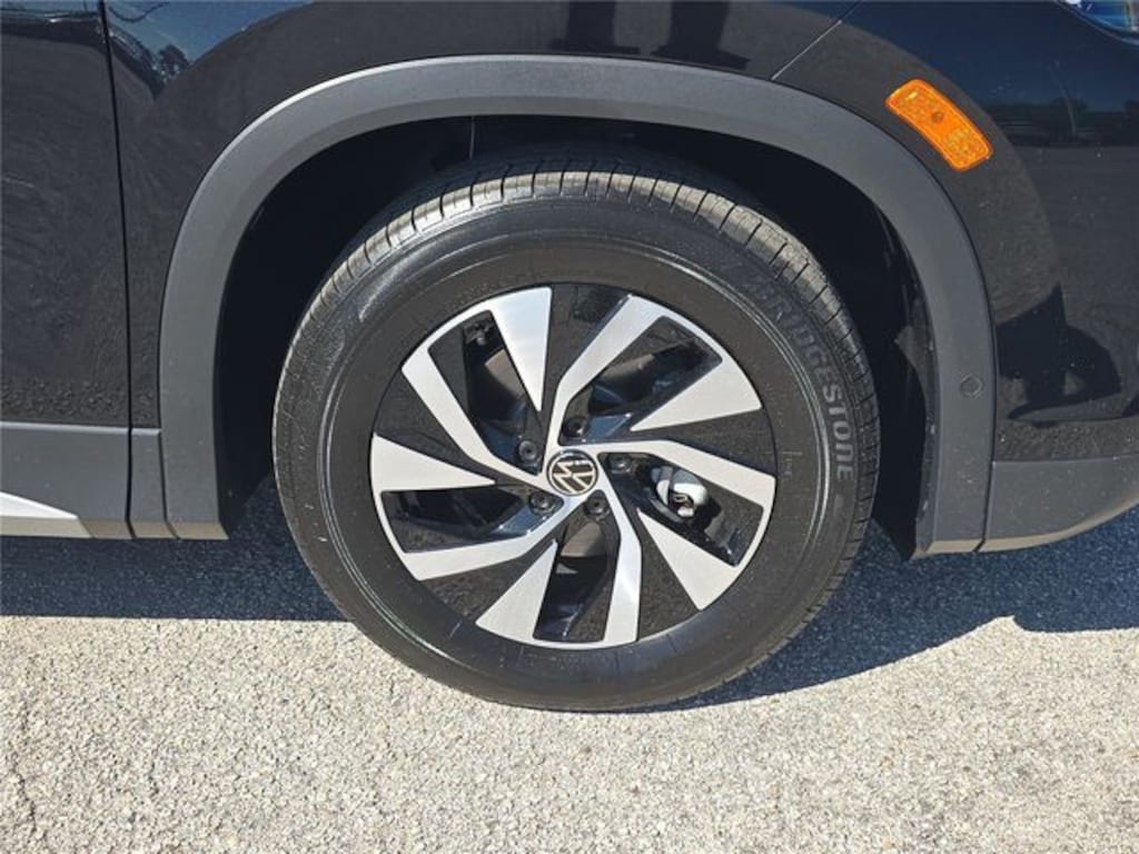 New 2026 Volkswagen Tiguan 2.0T S SUV