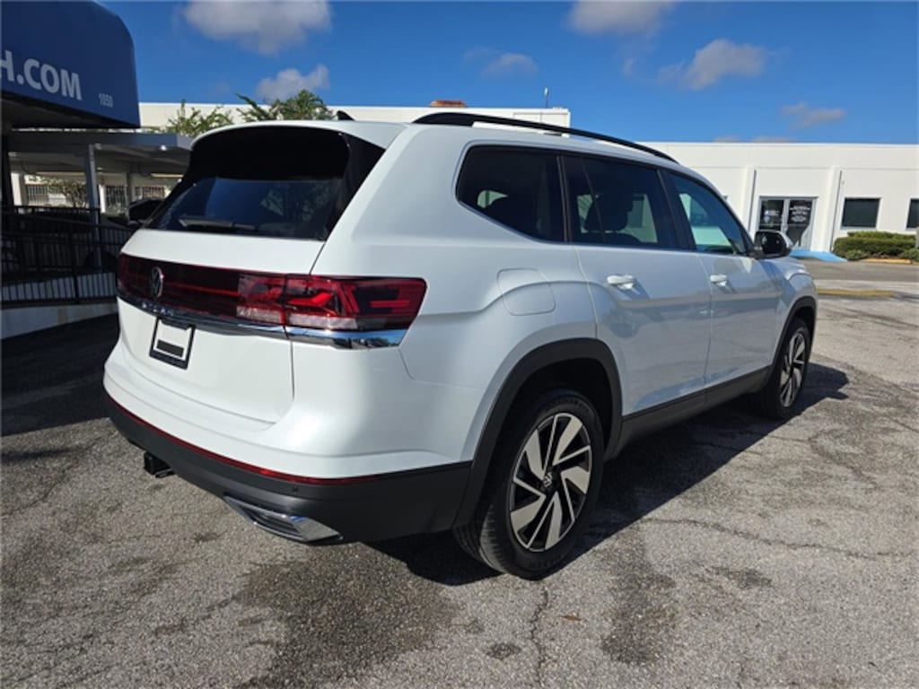 New 2026 Volkswagen Atlas 2.0T SE w/Technology SUV