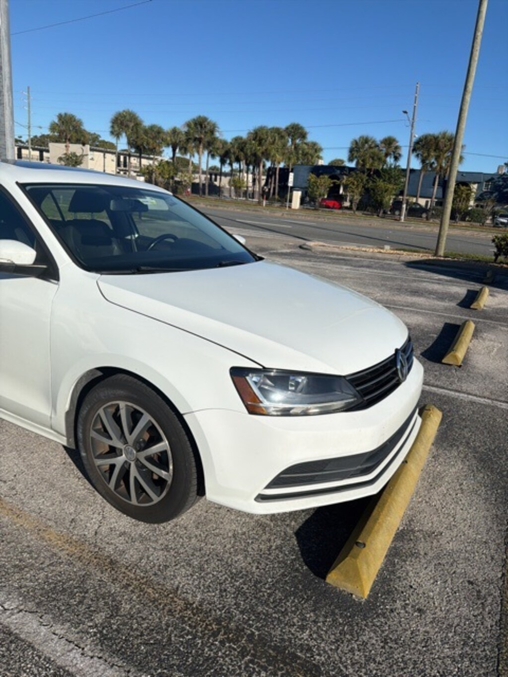 Used 2017 Volkswagen Jetta 1.4T SE Sedan