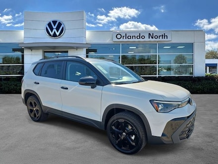 2026 Volkswagen Taos 1.5T SE Black SUV