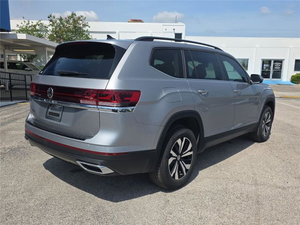 New 2026 Volkswagen Atlas 2.0T SE SUV