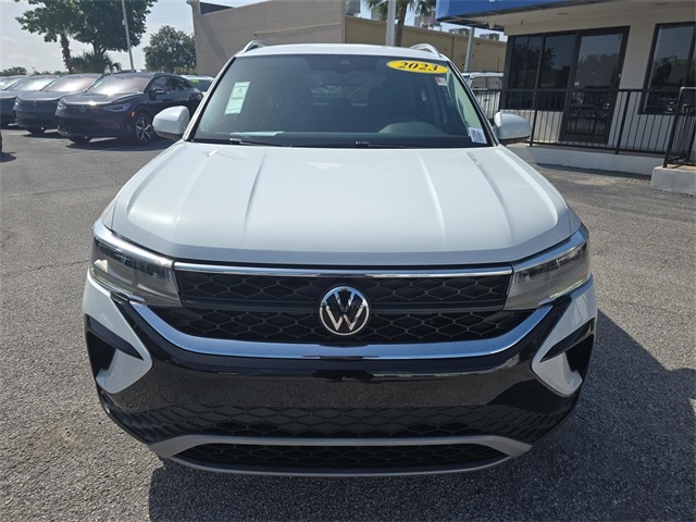 Used 2023 Volkswagen Taos SE with VIN 3VVSX7B23PM304458 for sale in Orlando, FL