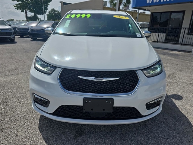 Used 2023 Chrysler Pacifica Hybrid Limited with VIN 2C4RC1S7XPR559103 for sale in Orlando, FL