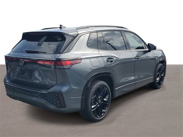 2025 Volkswagen Tiguan SE R-Line Black photo 4