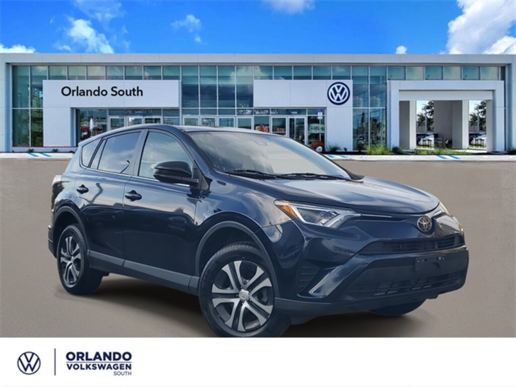 Used 2018 Toyota RAV4 LE SUV