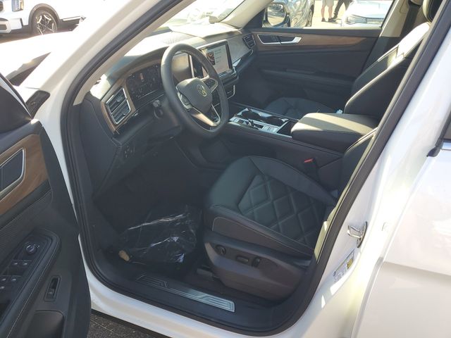 2026 Volkswagen Atlas SE w/Tech - Photo 15