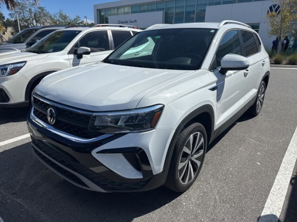 Used 2022 Volkswagen Taos 1.5T SE SUV