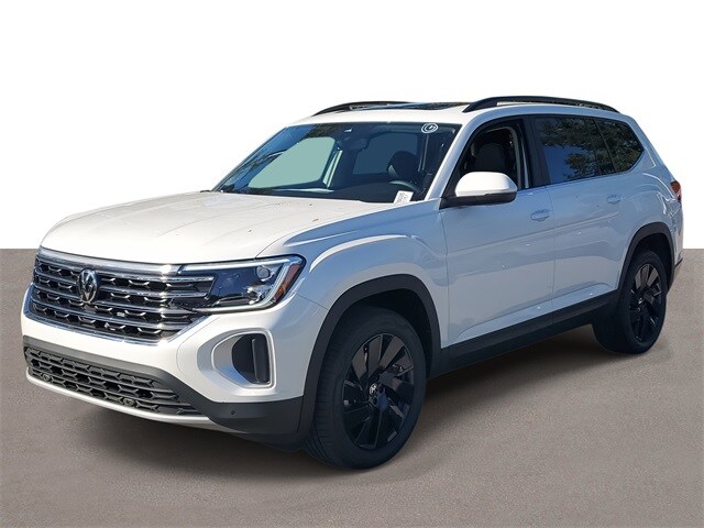 2026 Volkswagen Atlas SE Technology photo 2