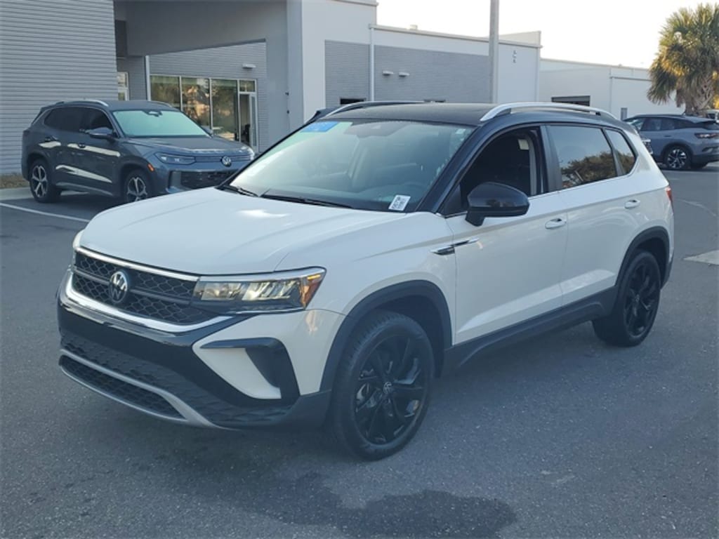 Certified 2023 Volkswagen Taos 1.5T SE SUV