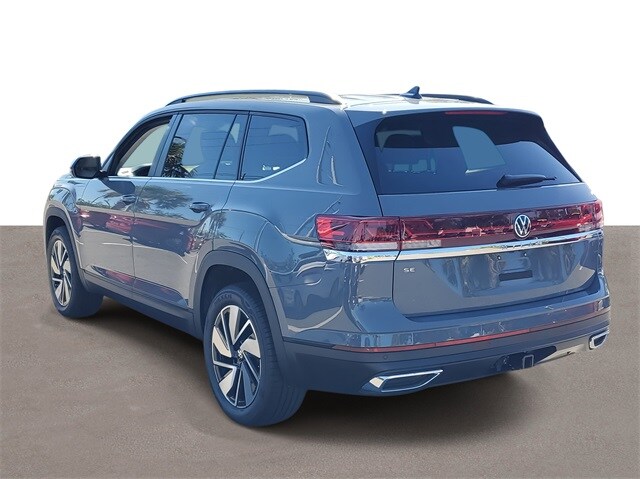 2026 Volkswagen Atlas SE Technology photo 3