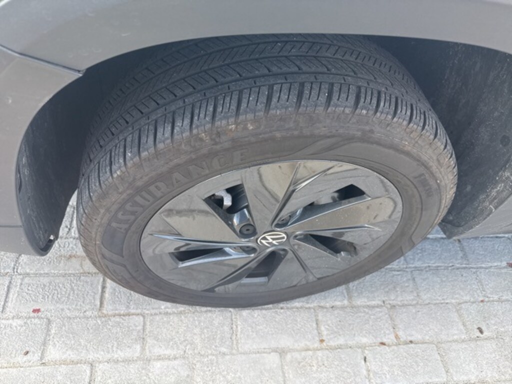 Used 2025 Volkswagen Taos 1.5T S SUV