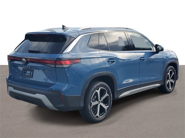 2025 Volkswagen Tiguan SE photo 4