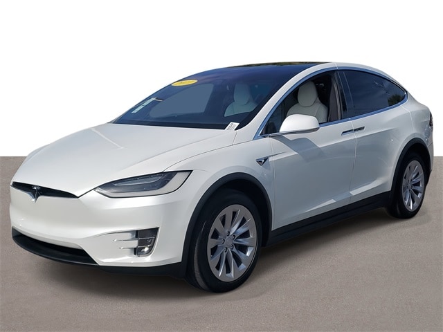 Used 2017 Tesla Model X 90D with VIN 5YJXCBE29HF035273 for sale in Orlando, FL